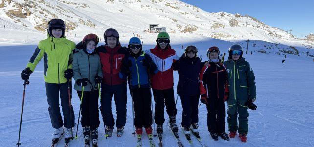 1. Internationales Ski-Camp für gehörlose Kinder und Jugendliche vom DIS und ÖGSV